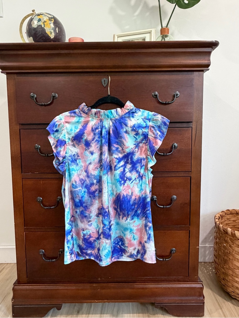 THML Tie-Dye Flutter Sleeve Top in Blue, Pink & Teal